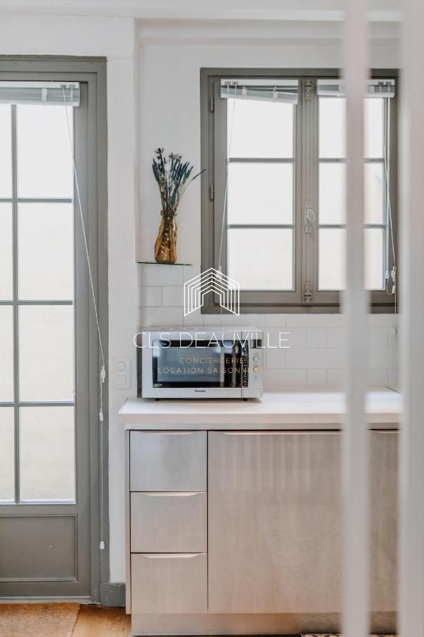 Maison De Pecheur La Coquette Cls Deauville تروفيي سور مير المظهر الخارجي الصورة